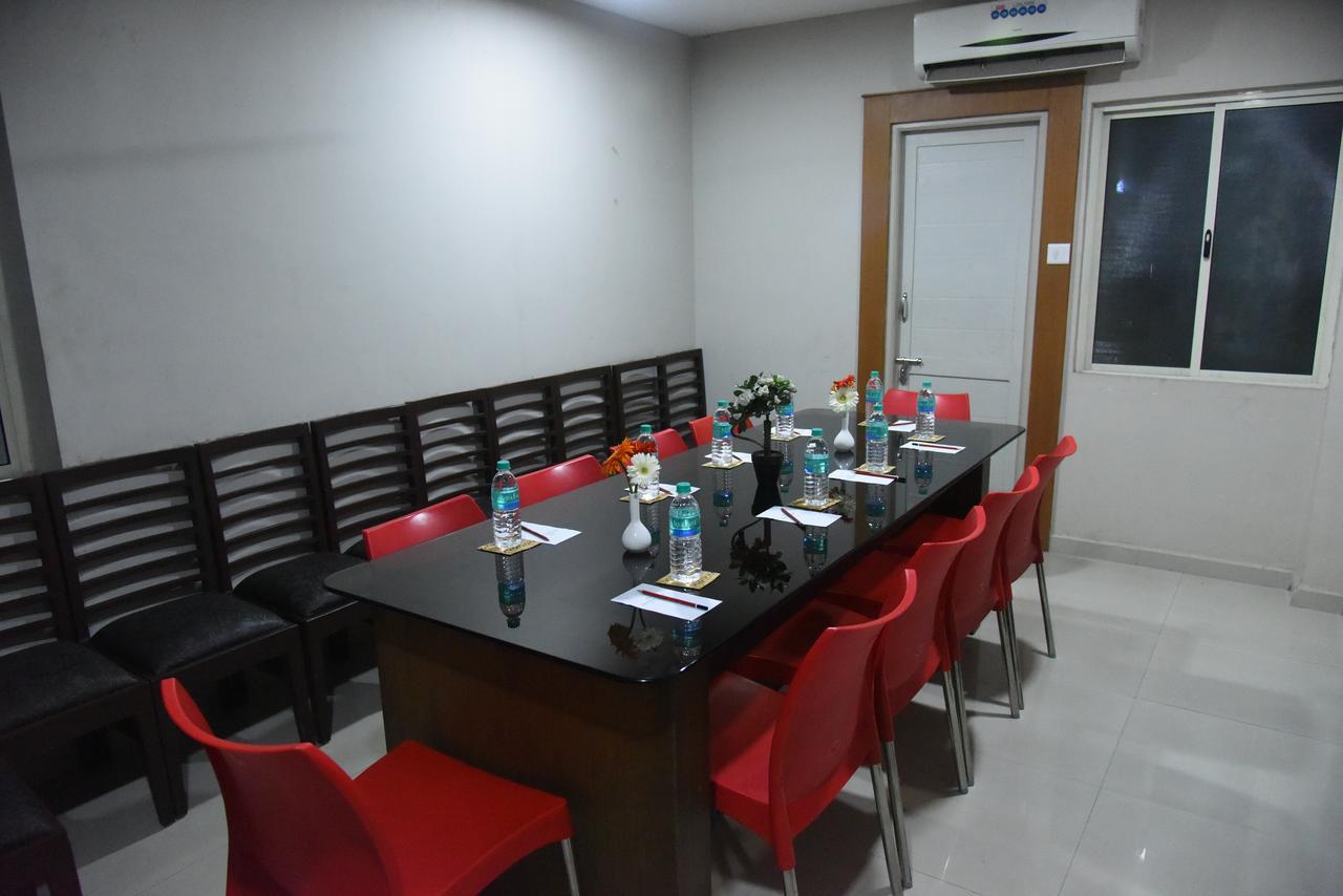 Greens Gate Chennai Bagian luar foto